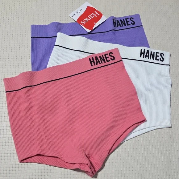 3 NWT Hanes Women's Ribbed Boxer Briefs in Pink, White, and Purple Small - Picture 5 of 7